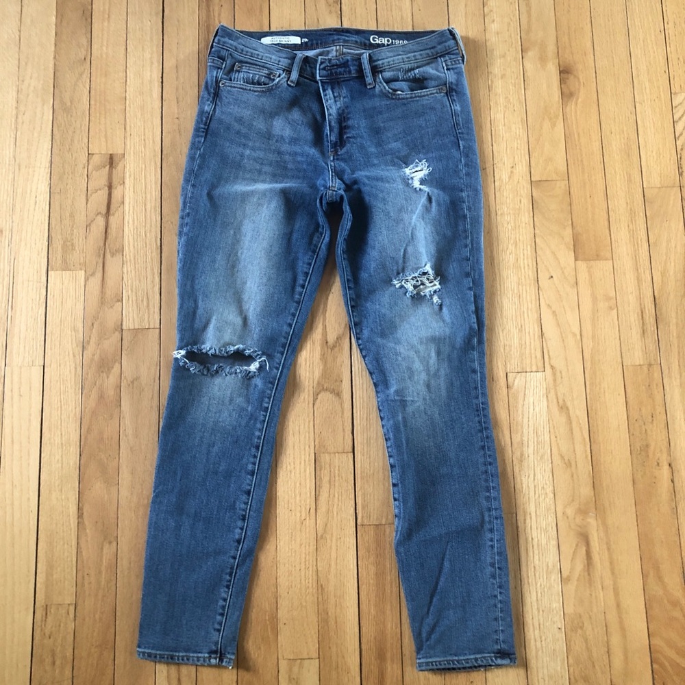 GAP distressed jeans. size 29.